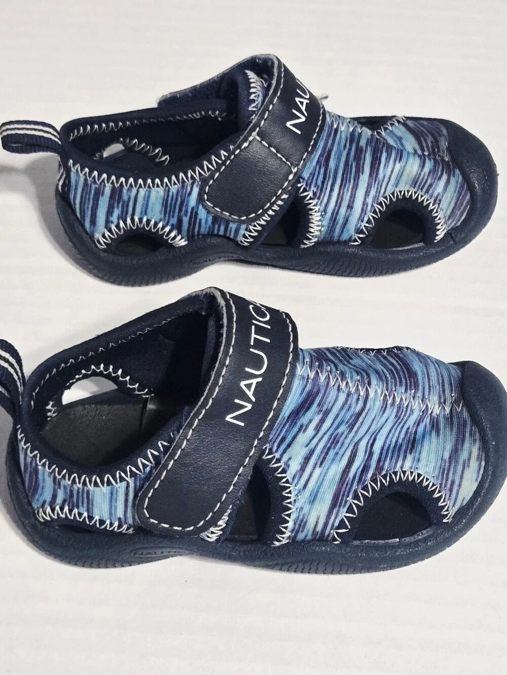 Nautica Toddler Water Sandals Size 3 Blue Wave Print Hook & Loop Beach Swim Shoe